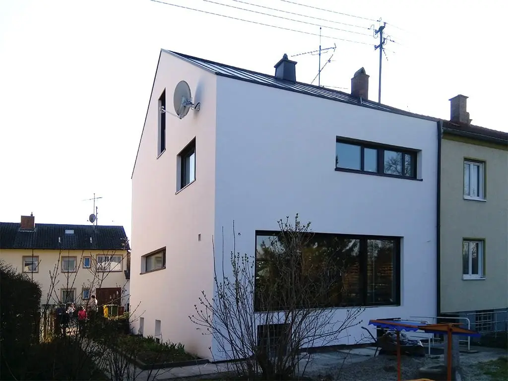 Haus ar 3